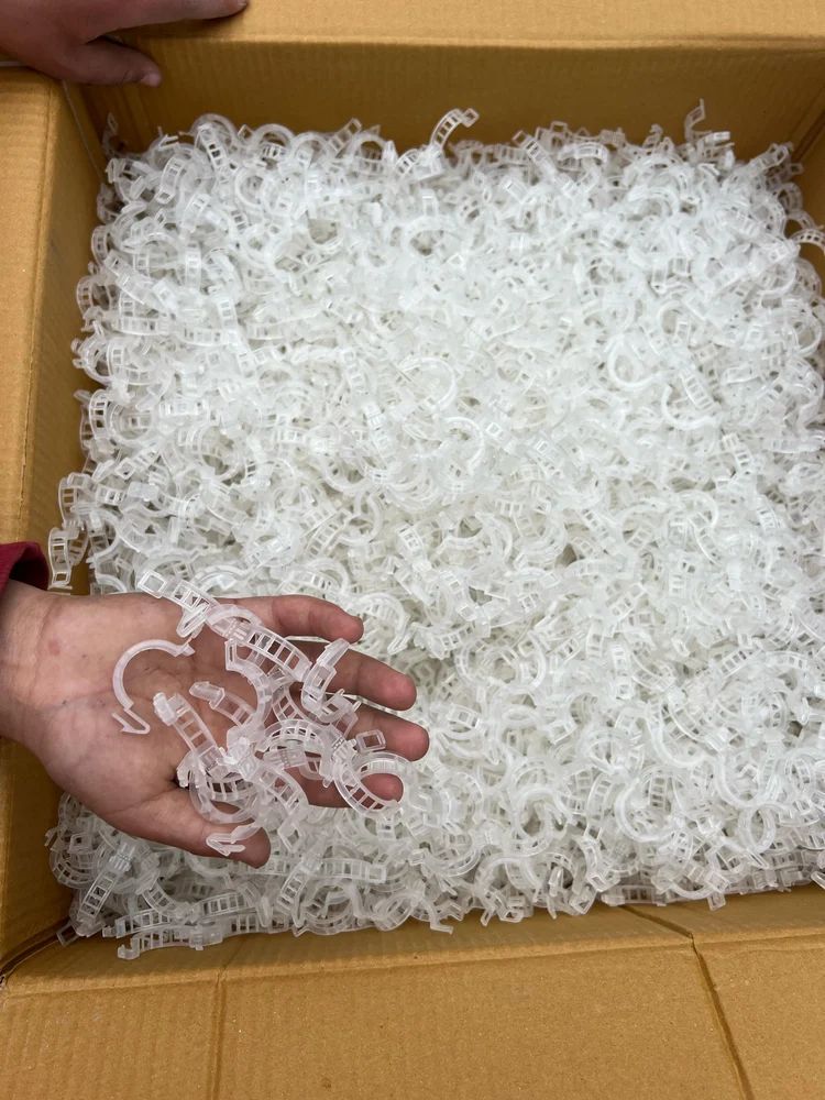 Plastic Plant Supporting Clip